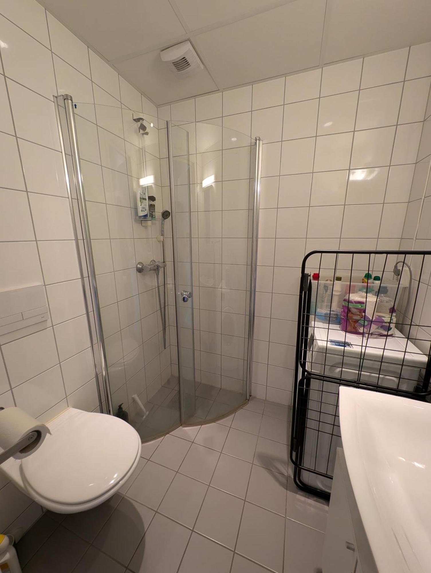 Spacious And Cozy Study Apartment With Balcony 오슬로 외부 사진