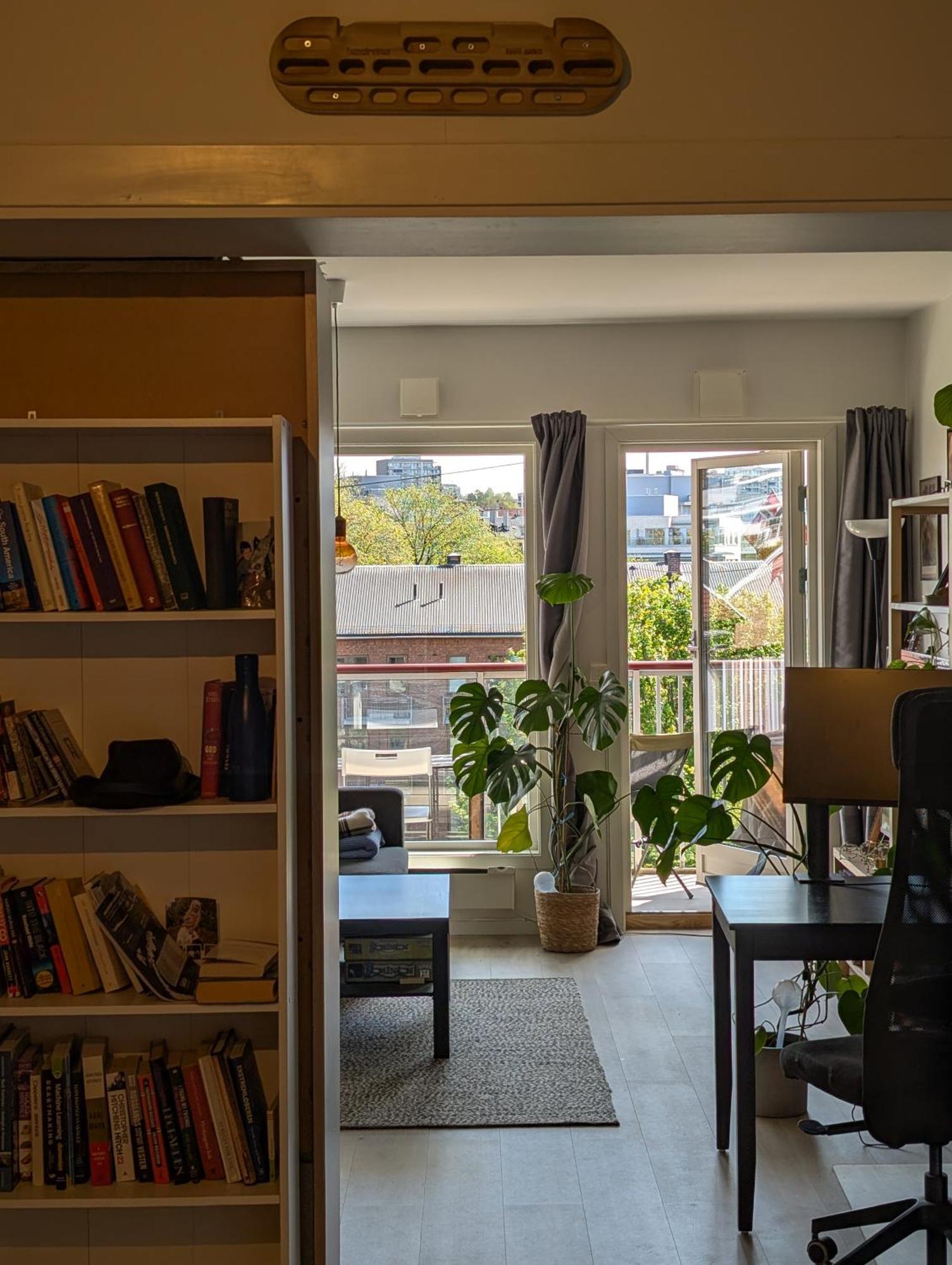 Spacious And Cozy Study Apartment With Balcony 오슬로 외부 사진